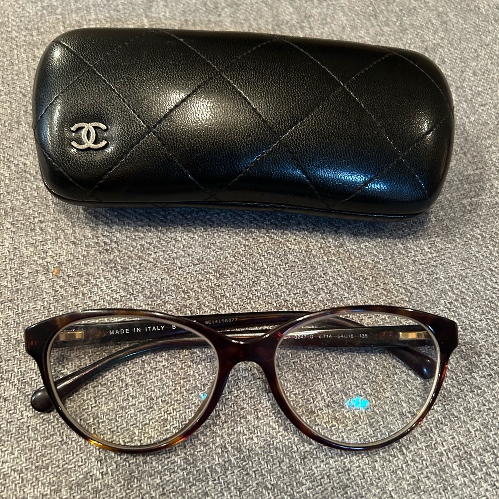 Chanel cat-eye seeing glasses (with prescription)